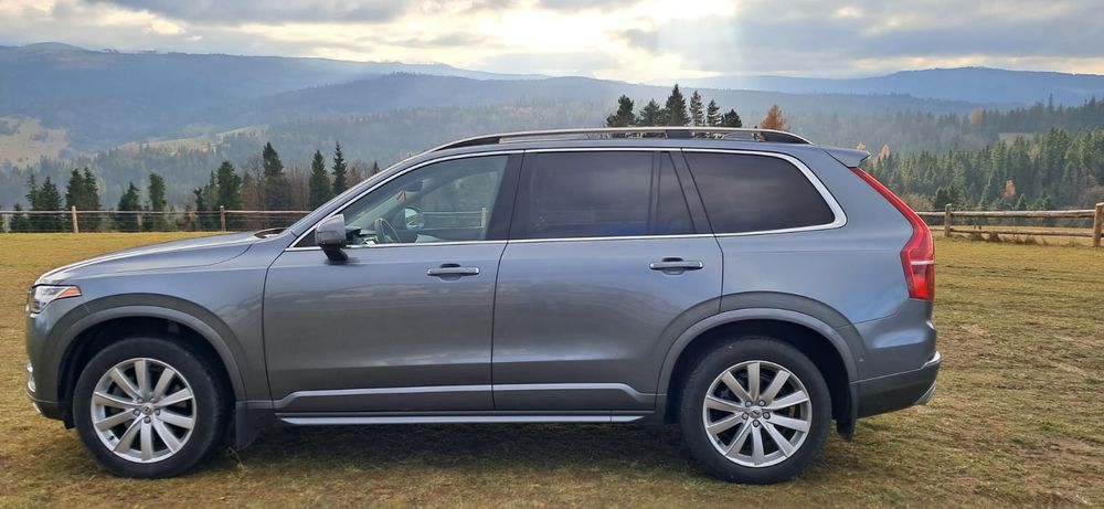 Volvo XC 90  T6 Momentum  4x4  AWD 235 KW