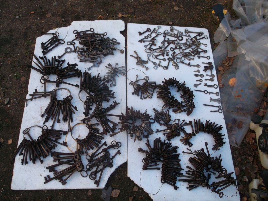 przedwojenne klucze do drzwi, szaf ITP