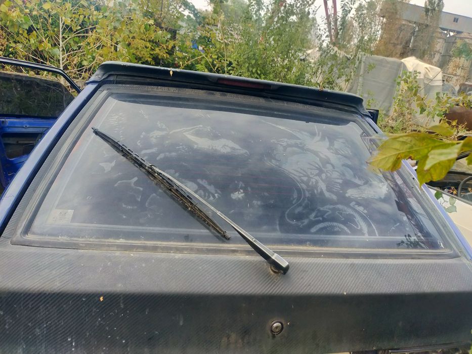 Продам заднюю крышку багажника ваз 2108-09