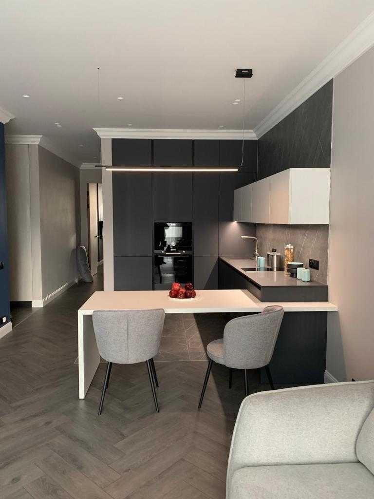 Продаж 2 кімнатної квартири в ЖК Бульвар фонтанів,вул. Саперне поле 5