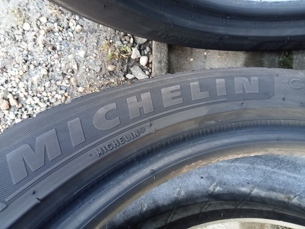 2x Opony Używane Całoroczne 215/50R17 Michelin