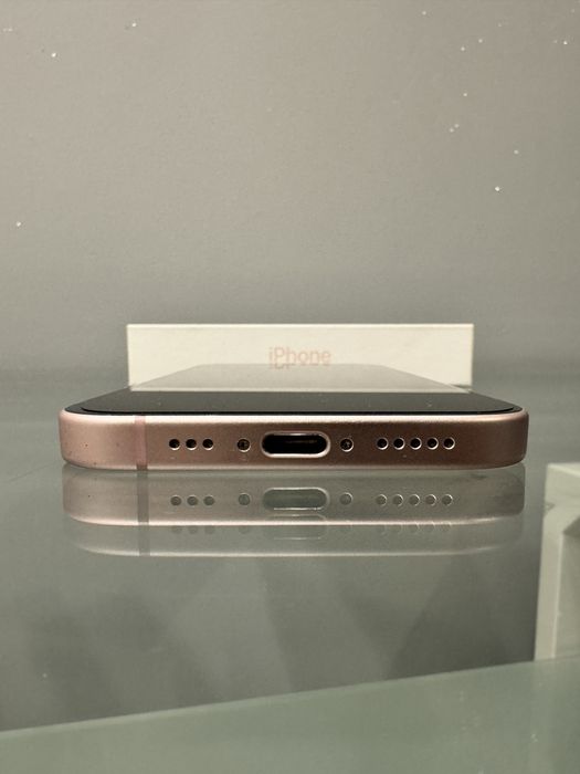 iPhone 15 pink 128GB bateria 88procent