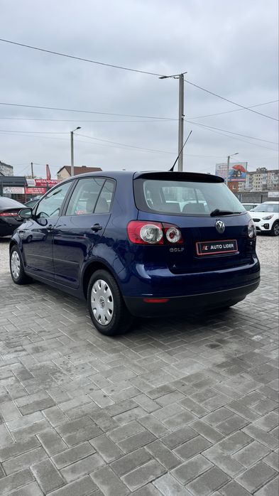 Volkswagen Golf Plus Фольксваген Гольф Плюс  2006р 1.6 MPI бенз 5МКПП