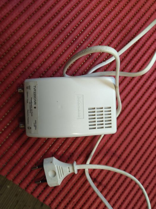 Amplificador de sinal TV interior MANATA