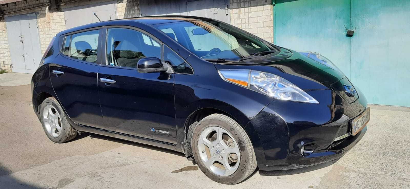 Nissan Leaf 2014