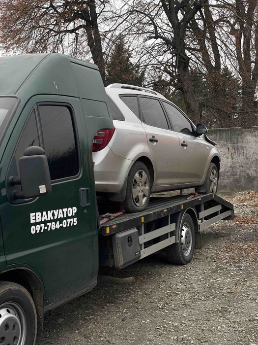 Продаж Kia Ceed 2009 рік
