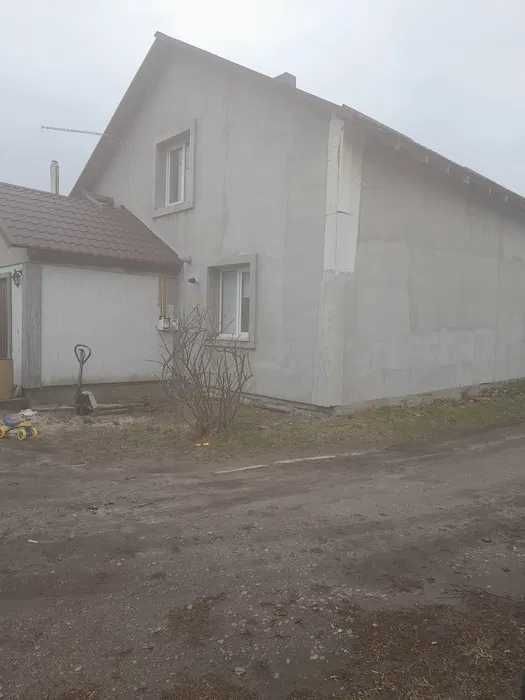 Продам будинок 100 м.кв. в селі Пашківка.Газ,сад,город,28 соток