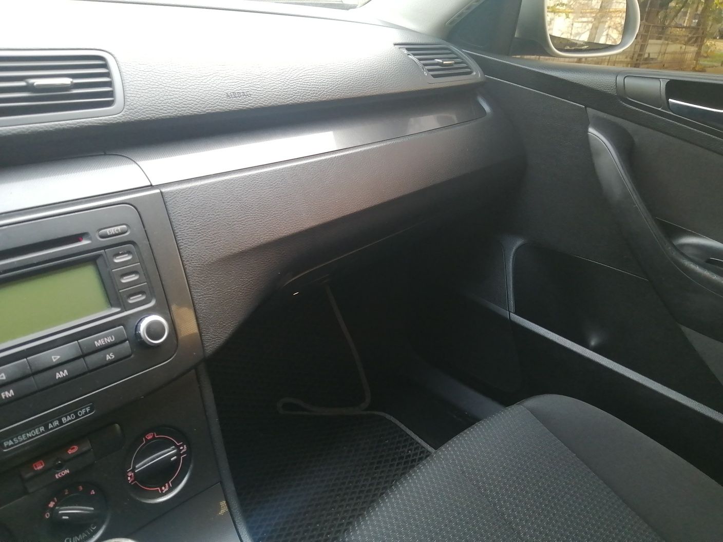 Продам пасат 2006г 2.0 фса