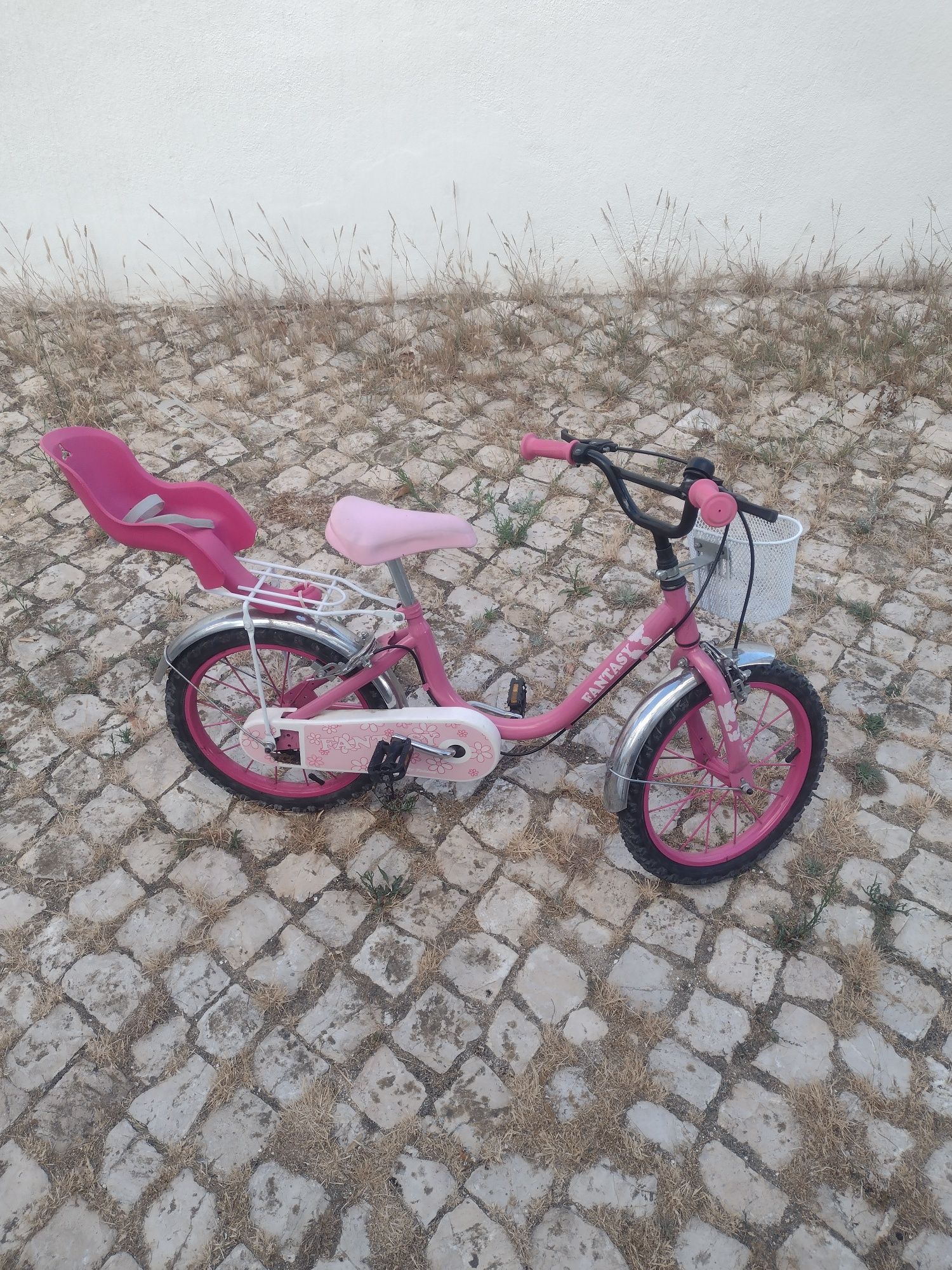 Bicicleta de menina até aos 6 anos