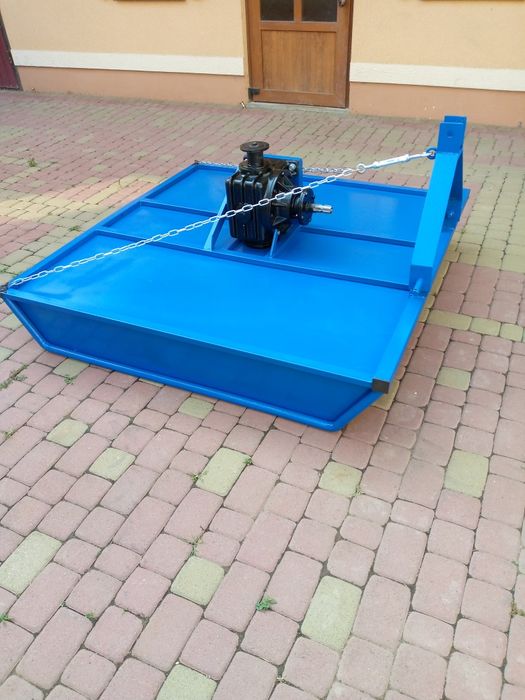 Косилка измельчитель садовая,мульчер