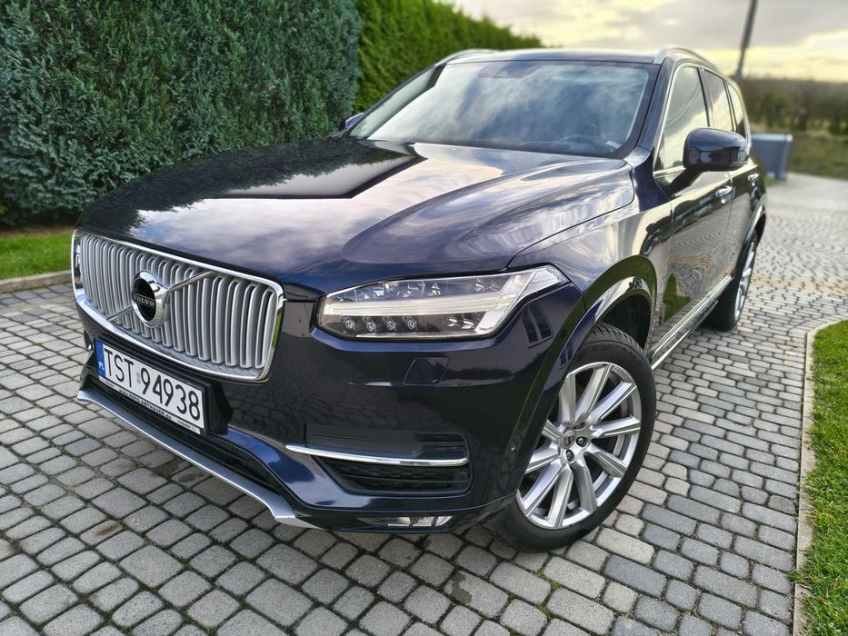 Volvo XC 90 Inscriotion, 7 osób, pneumatyka, 235 KM, bez AdBlue