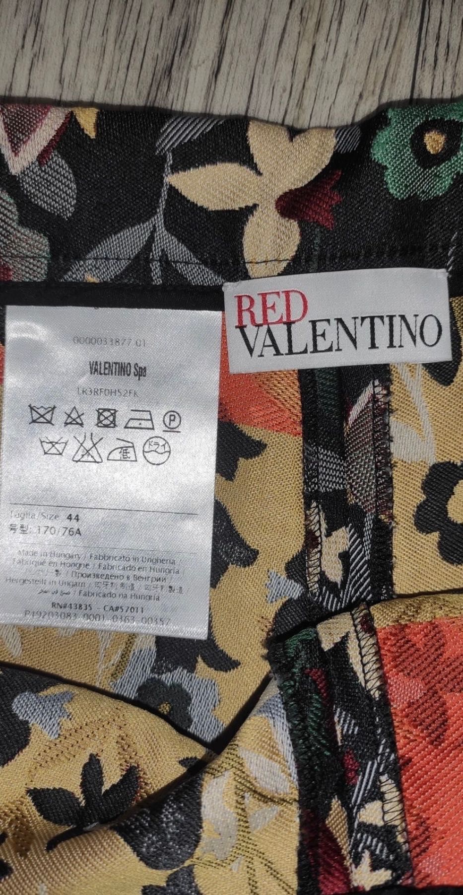 Szorty Red Valentino