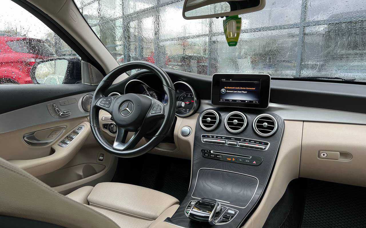 Mercedes-Benz C 300 2015
