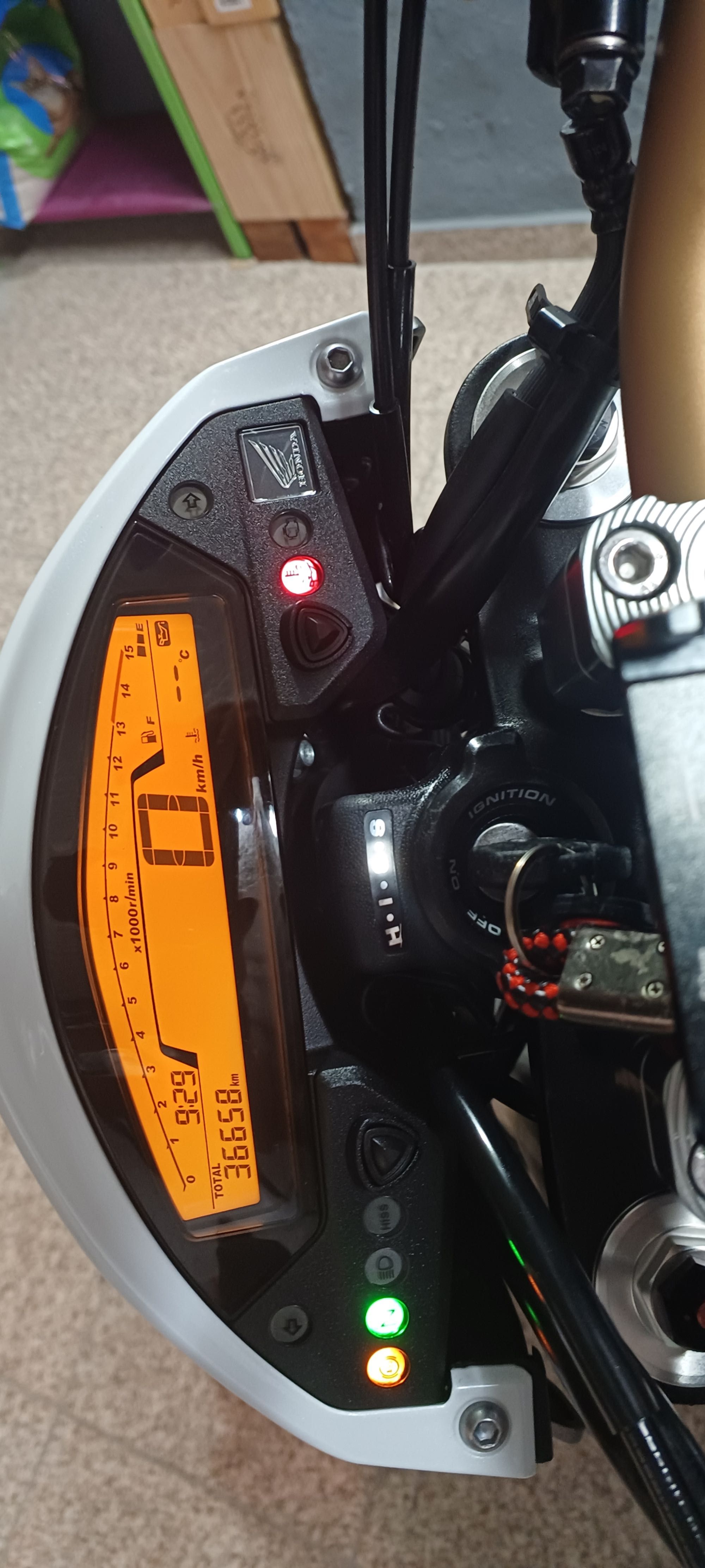 Honda hornet 2011