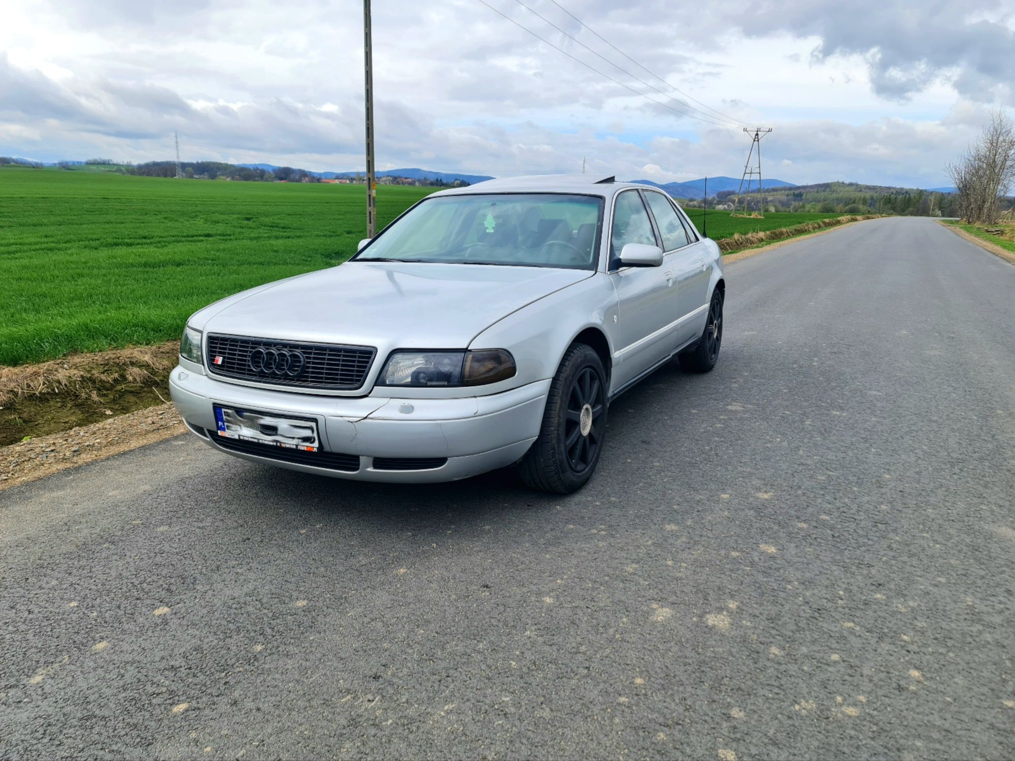 Audi A8 D2 2.8 Manual LPG xenon