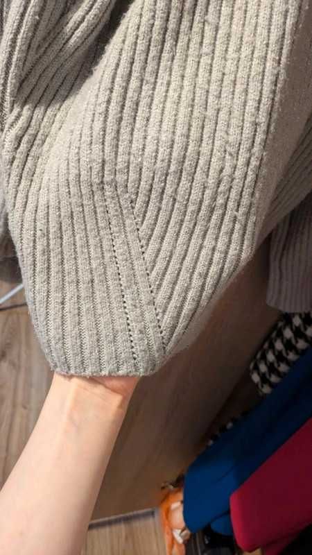 Sweter szary zimowy