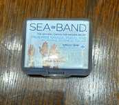 Nowa opaska na chorobę lokomocyjną Sea Band