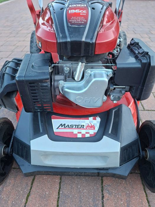 Kosiarka spalinowa z napędem MASTERCUT SH51S/4/LC196