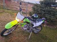 Motocykl Kawasaki KLX 125 z homologacją