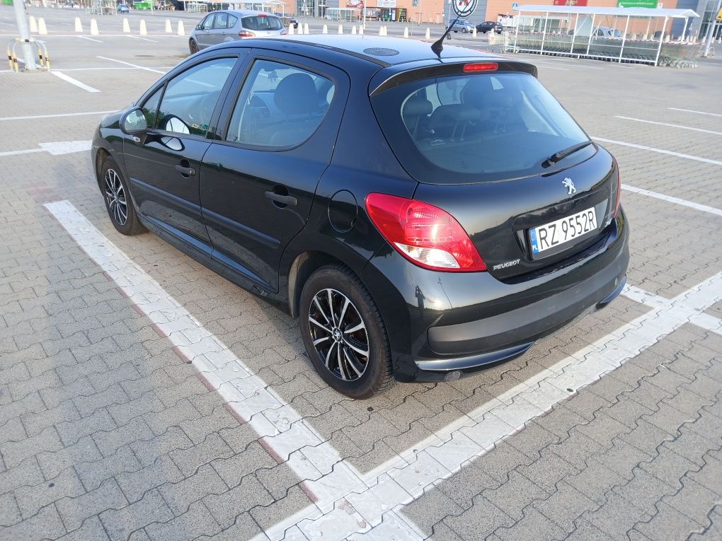 REZERWACJA Peugeot 207 1,4 73km benzyna LPG Krajowy