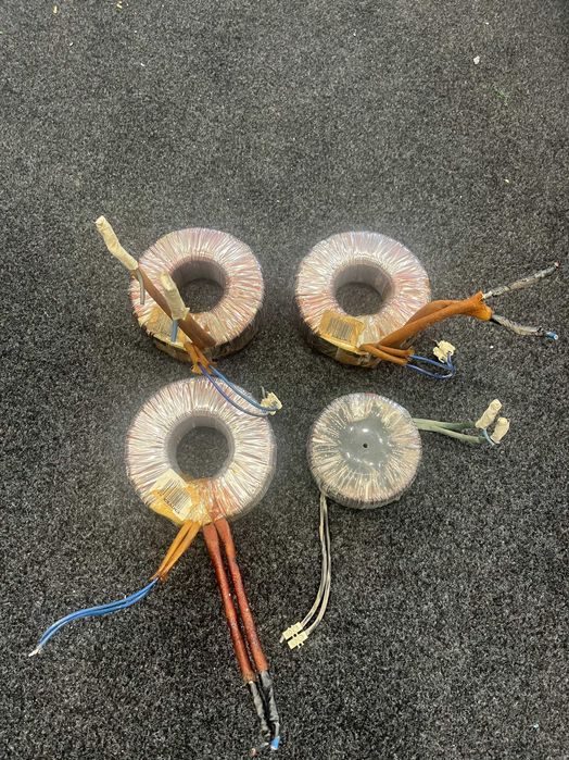 Transformatory Toroidalne Toroidalny zestaw Univex 300VA t30 +TTS150