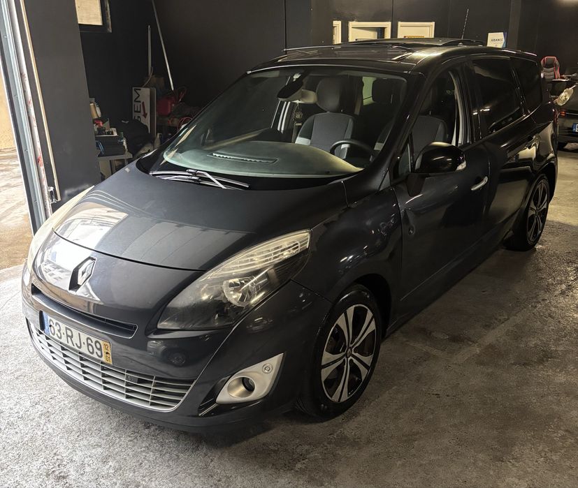 Renault GrandScenic 1.6 dci 130cv BoseEdition 7Lug.