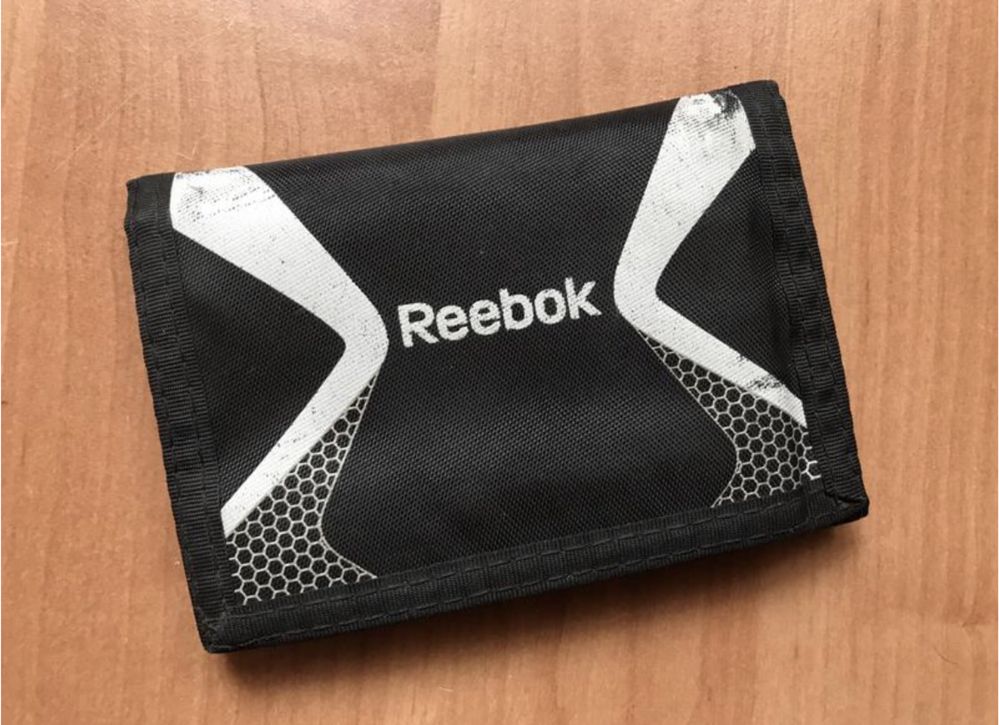 Продам гаманець reebok