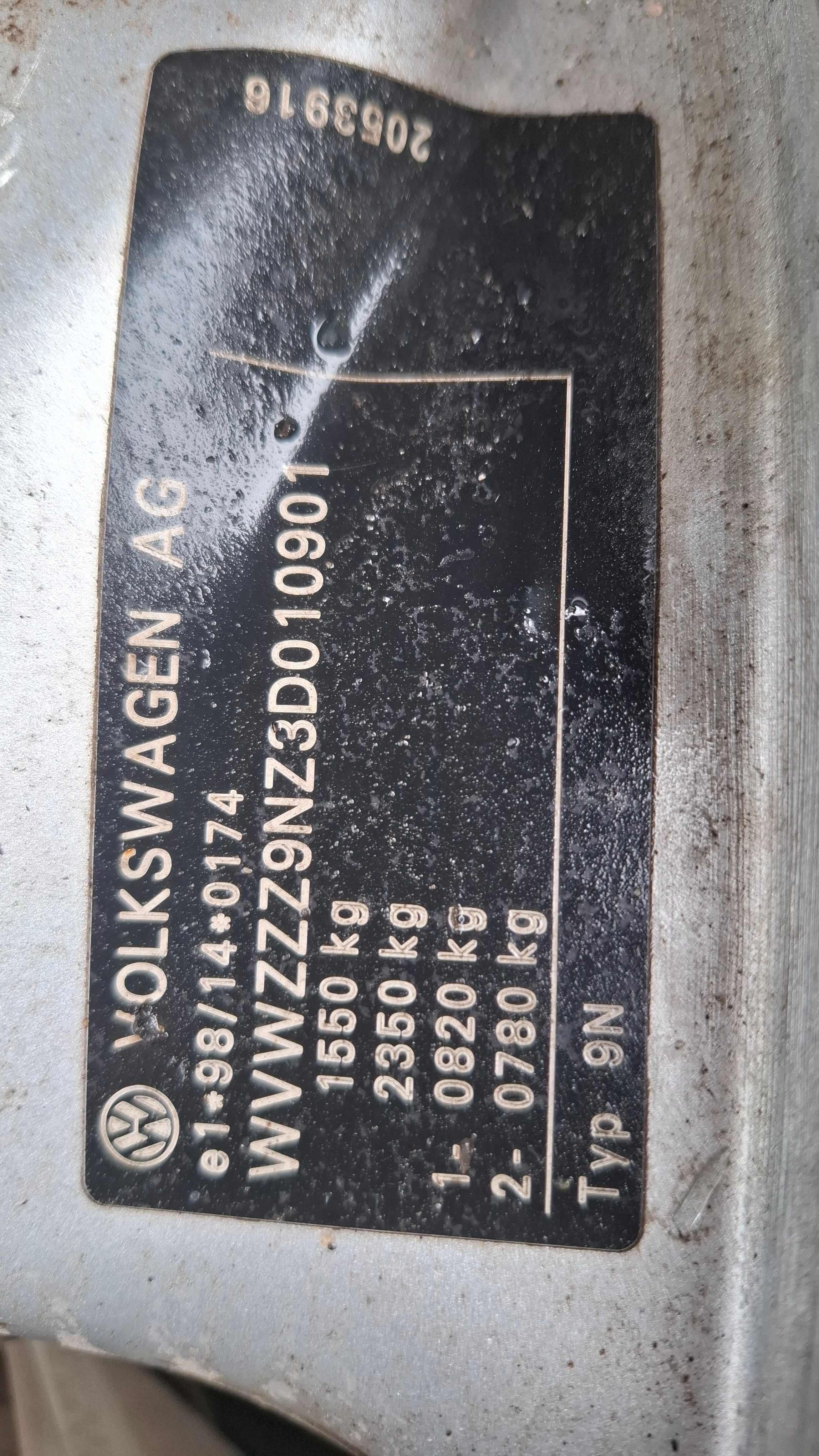 Volkswagen polo odpala jeździ