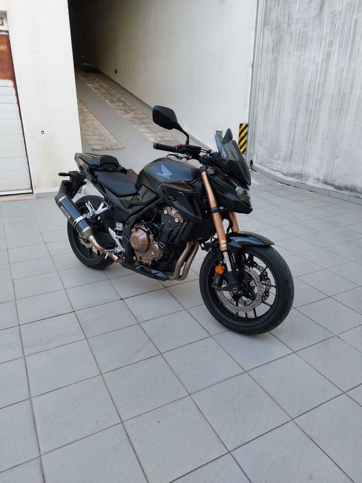 Cb500f 2023 com 18200km como nova