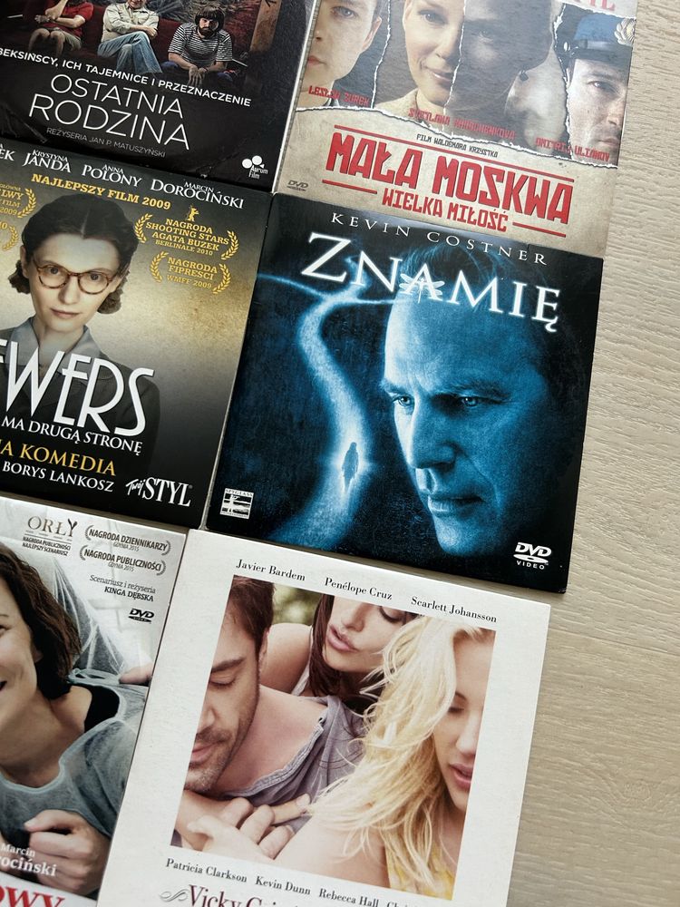 Filmy DVD zestaw Powidoki, Rewers, Ostatnia rodzina,Mała Moskwa, Róża,