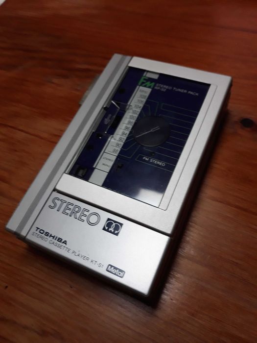 Walkman Toshiba KT-S1, 1983. A funcionar, c/pack rádio, cassetes Metal