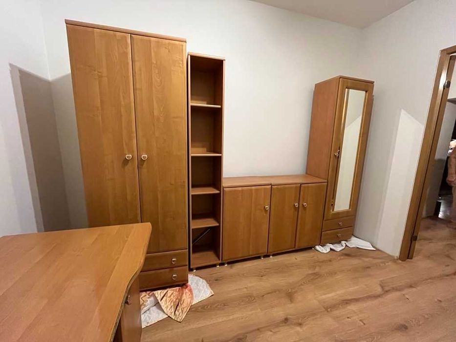 Zestaw mebli do pokoju młodzieżowego