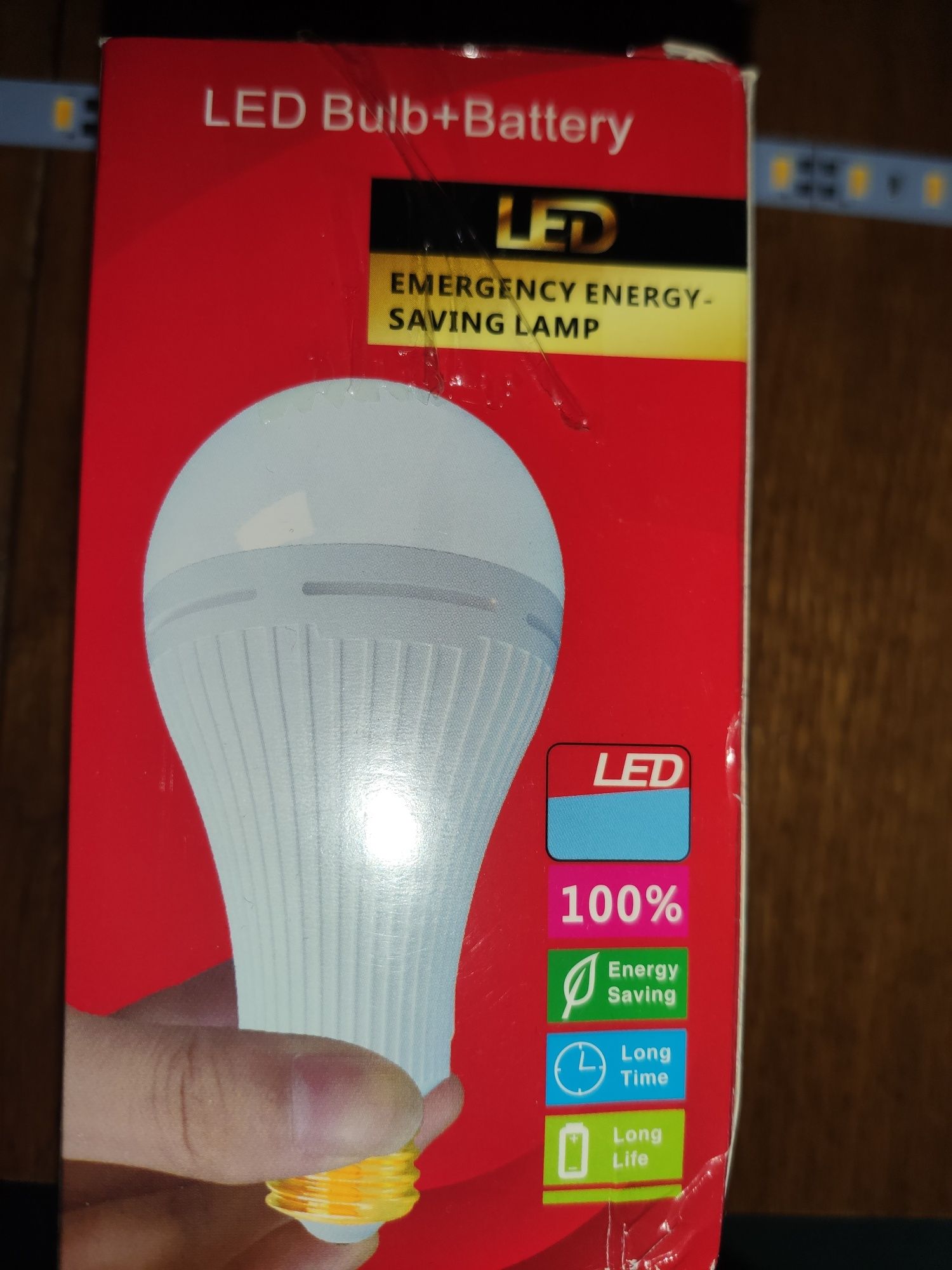 Аккумуляторная Led лампа е27 (7, 20 Вт)
