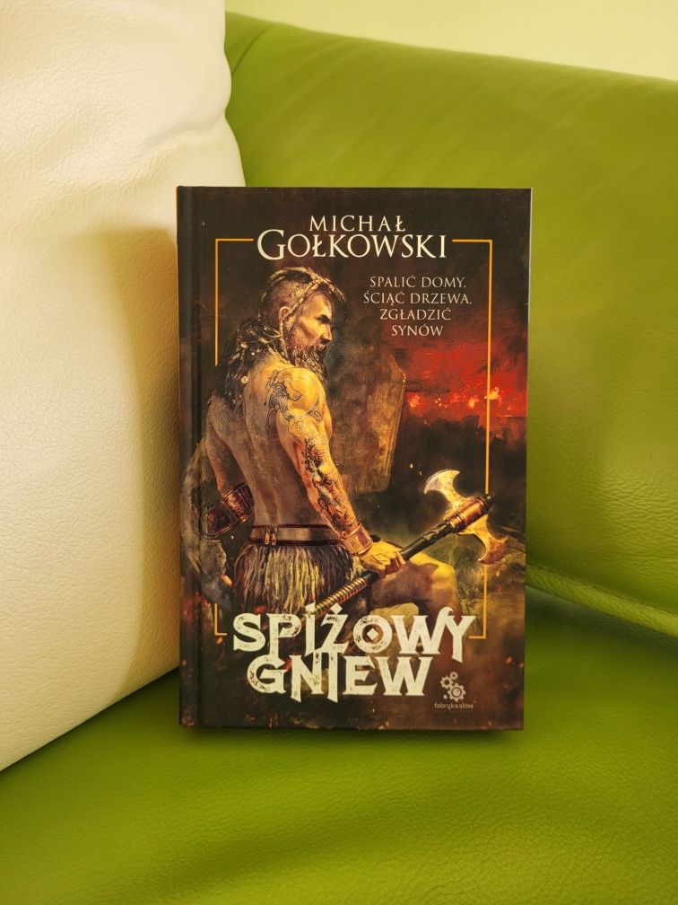 "Spiżowy gniew" Michał Gołkowski