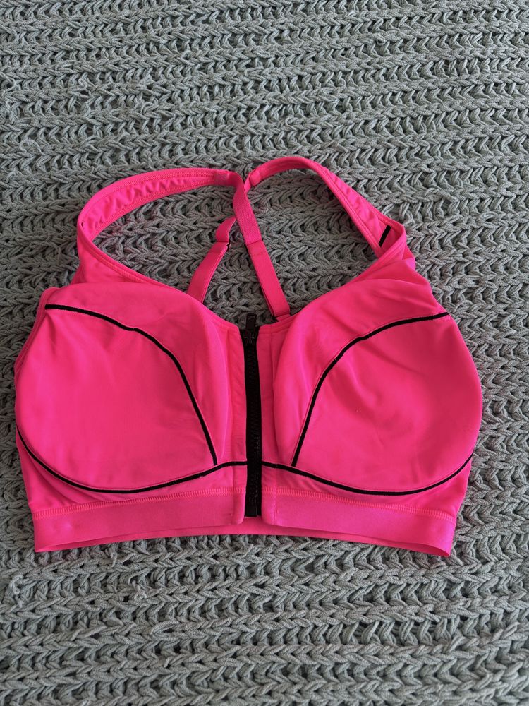 Rozowy neonowy top sportowy w bardzo dobrym stanie super sie prezentuj