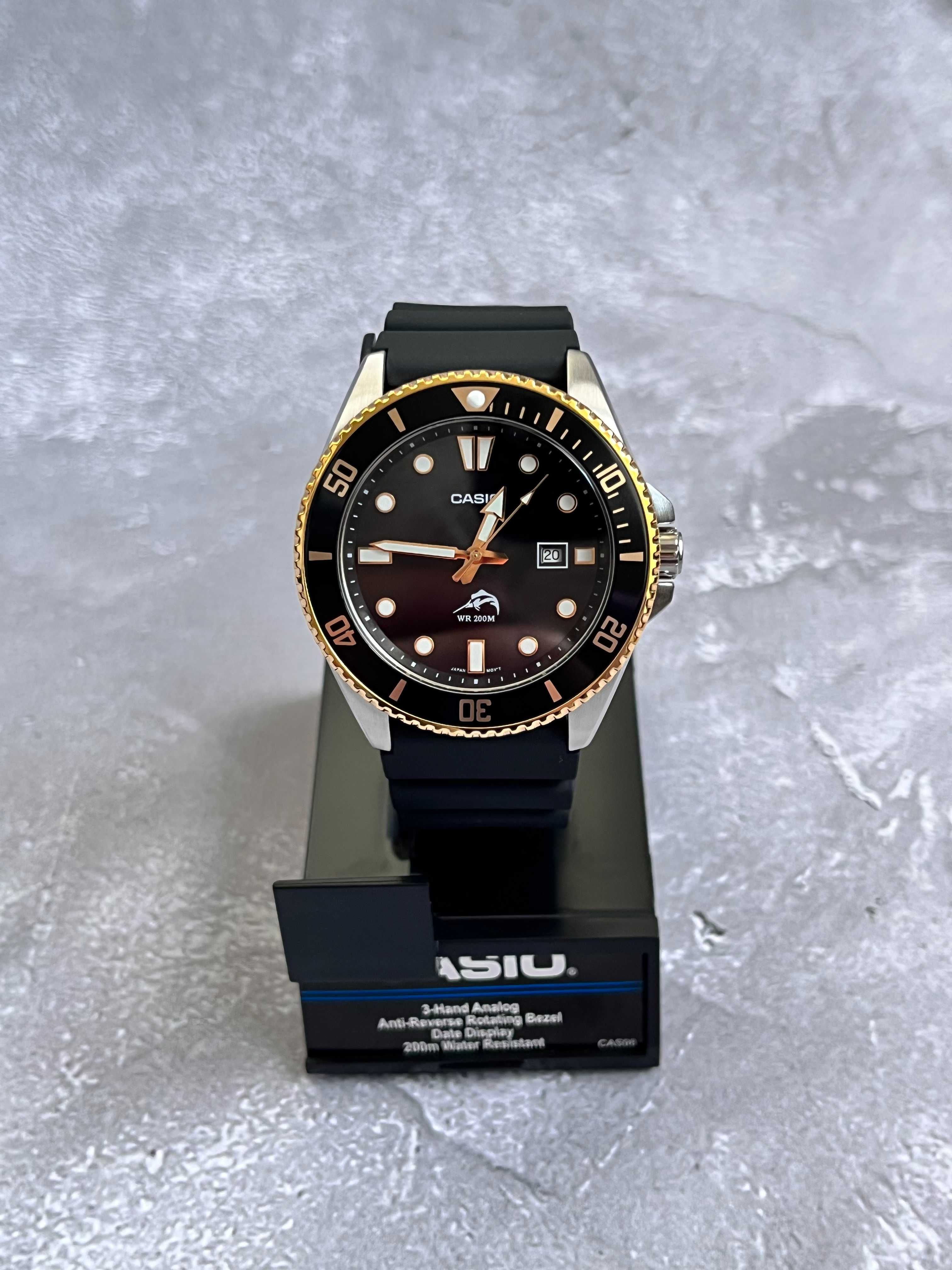 Casio MDV-106G-1AVCF годинник чоловічий класичний касіо дуро Ø44мм