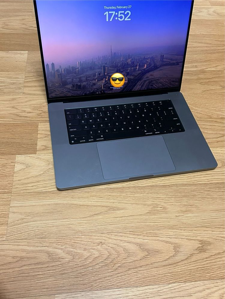 Macbook pro 16 m2 2023  a 2780 icloud lock