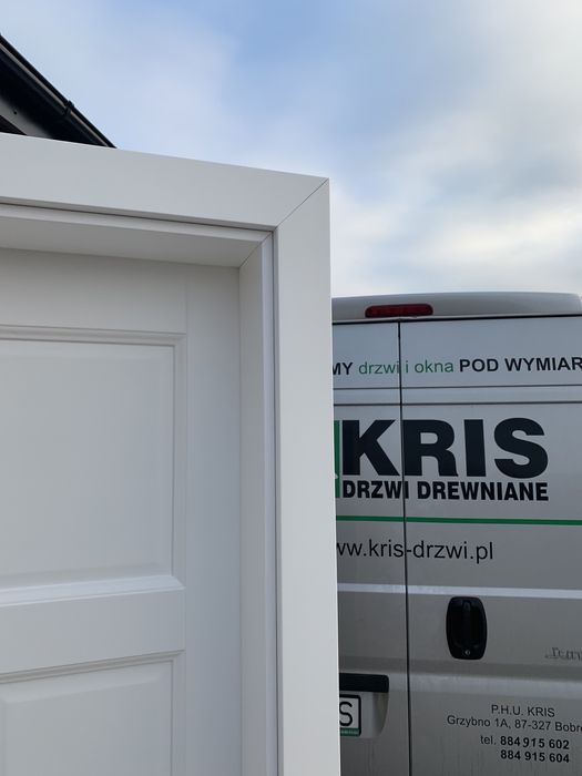 Drzwi drewniane sosnowe Białe OD RĘKI 800 OFERT z futryną regulowaną