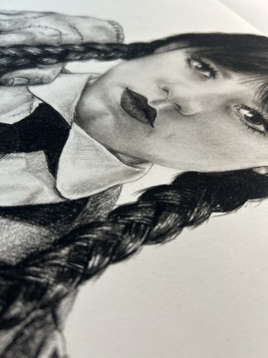 Rysunek A3 węgiel Wednesday Addams