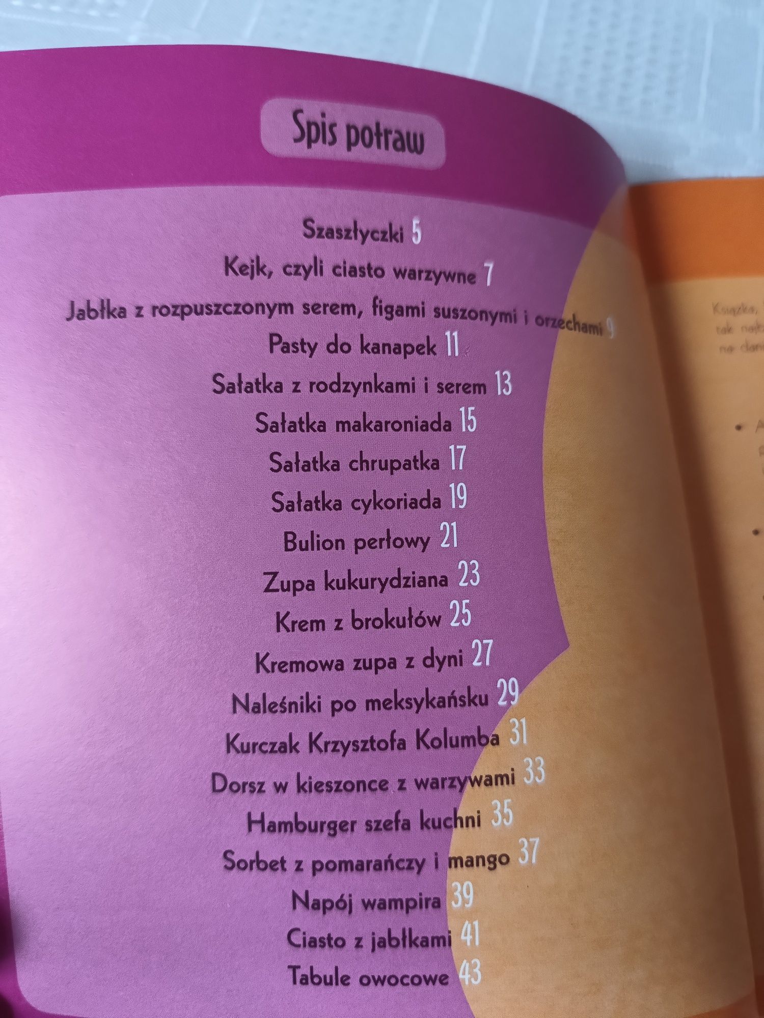 Książka kucharska  "Gotuj kolorowo z Pascalem!" z płytą CD