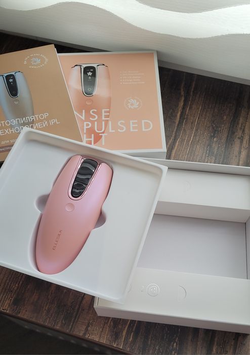 Фотоепілятор зі збільшеним ресурсом лампи ELLESILK IPL Pink