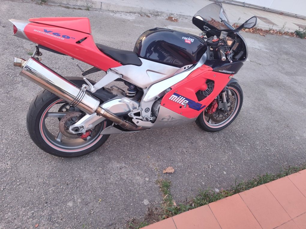 RSV mille excelente estado