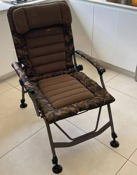 Карповое кресло Fox Super Deluxe Recliner Chair
