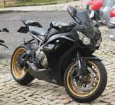 CBR 1000 RR Fireblade "Edição Limitada"