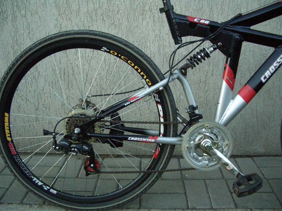 Rower turystyczny Crosswind 28"