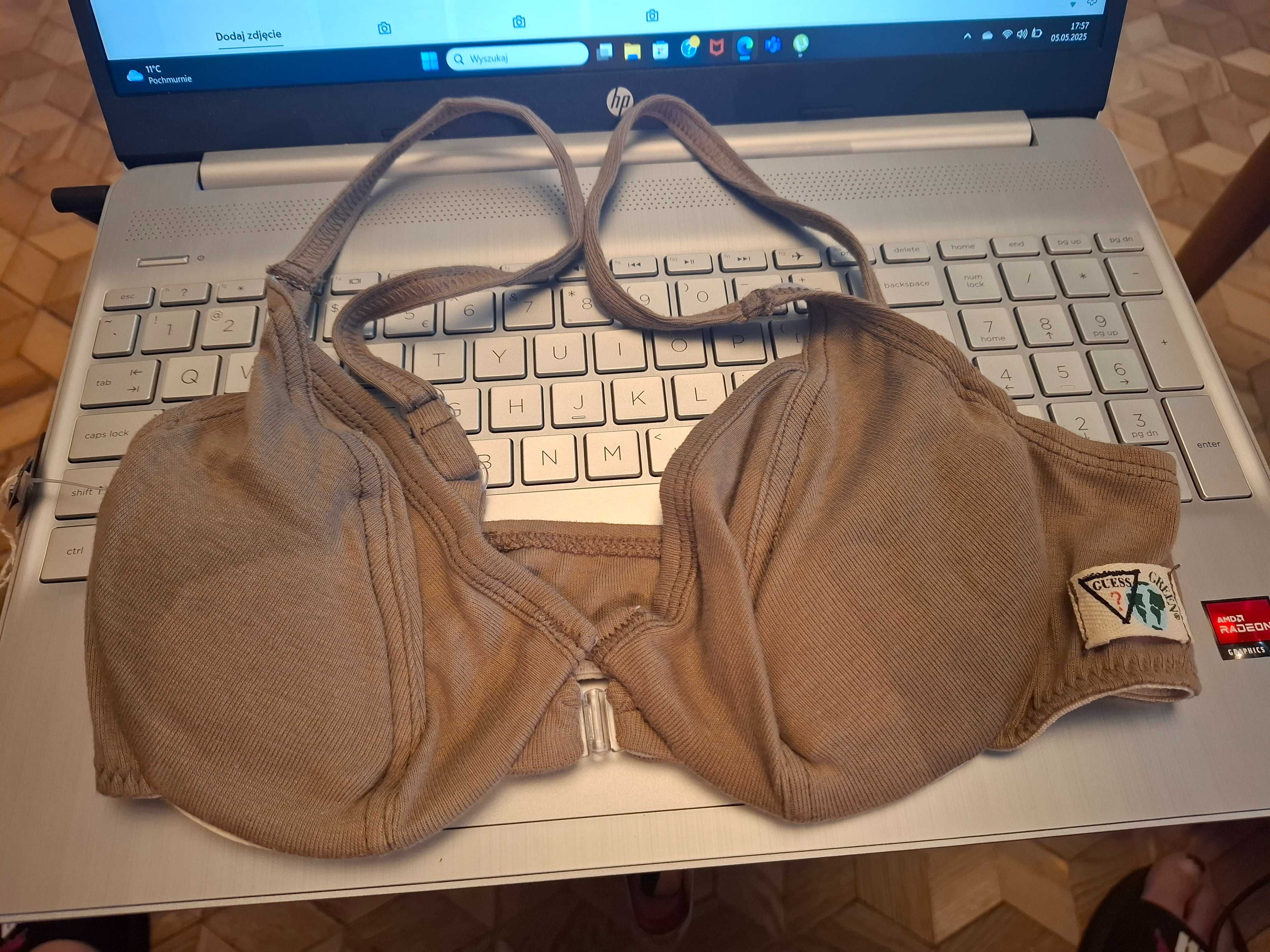 Biustonosz Guess Green nowy Push up 70 A zapinany od przodu reg. ramią