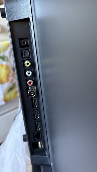 Телевізор Grunhelm 32H500-GA11V 32