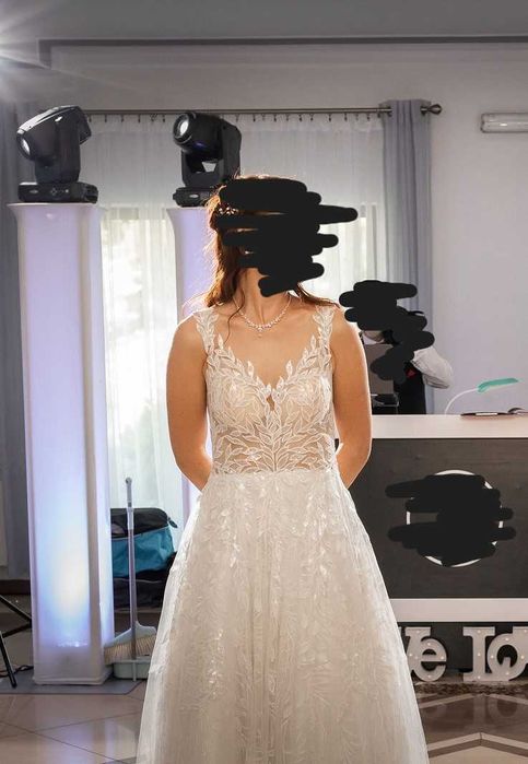 Suknia ślubna lit. A, rozm 38