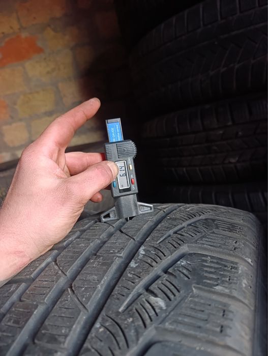 235/55 18 Pirelli SottoZeroWinter210 комплект зима