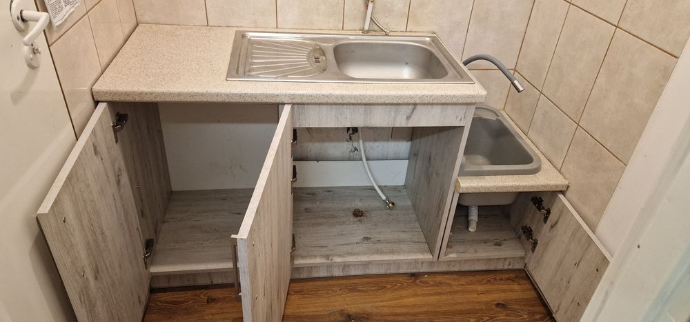 Kuchnia zaplecze socjalne łazienka